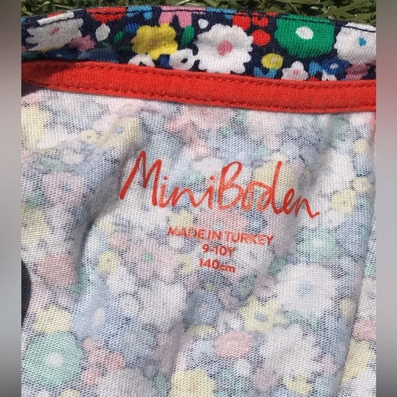 MINI BODEN Flower Print Dress - Picture 2 of 3